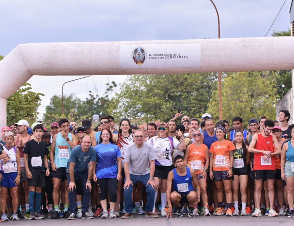Tassano acompañó las maratones barriales y una caminata en la costanera